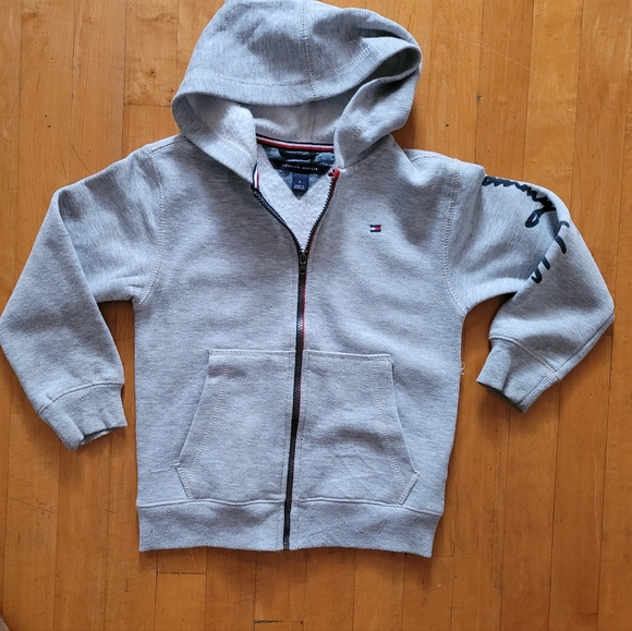 TOMMY HILFIGER HOODIE SWEATSHIRT Youth Boy's Size Small (6-7) - Picture 10 of 11